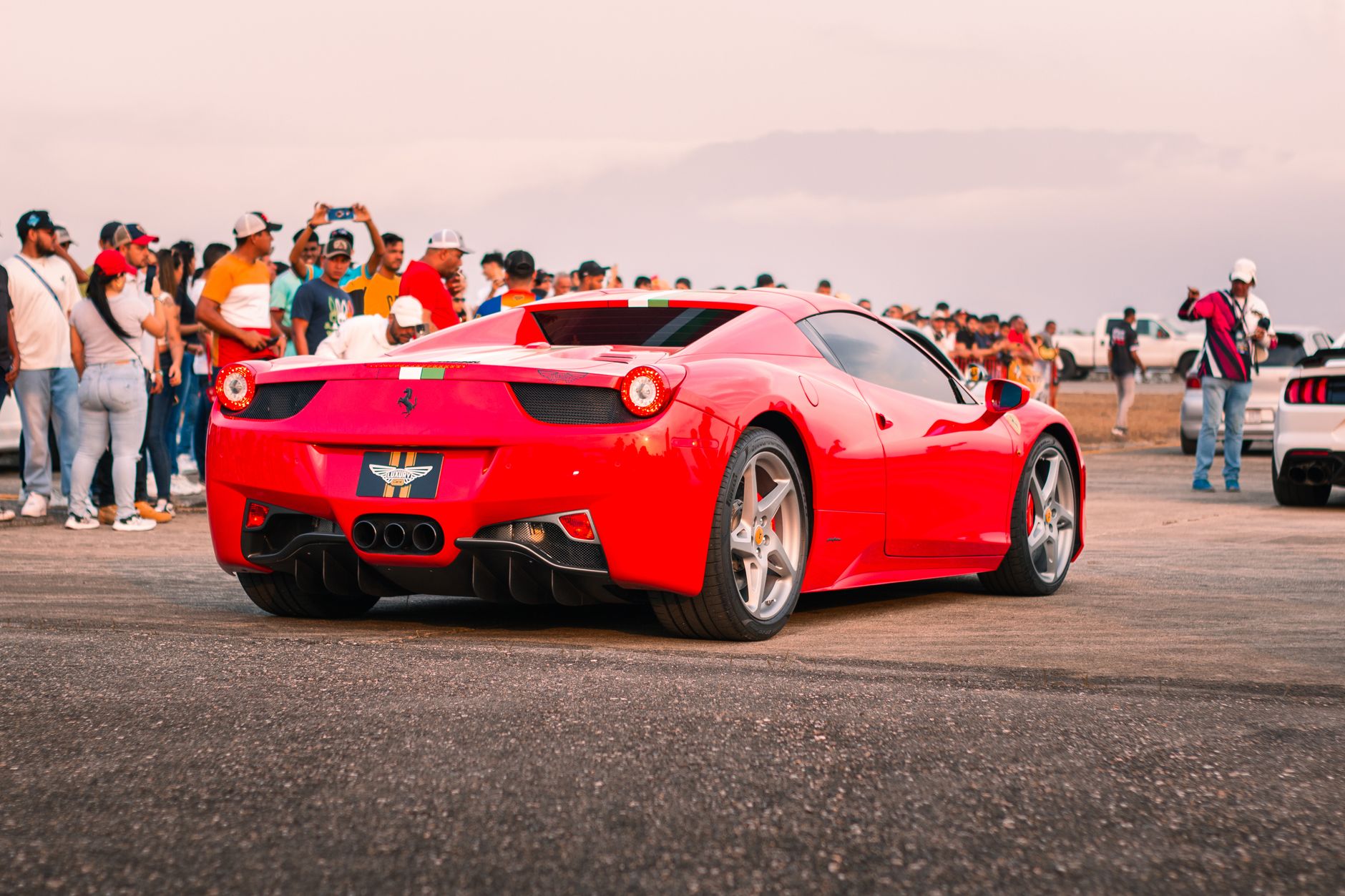 Kultowe Ferrari 458 Italia ostatnie wolnossące V8 jak dziś broni się jako auto używane Kultowe Ferrari 458 Italia ostatnie wolnossące V8 jak dziś broni się jako auto używane